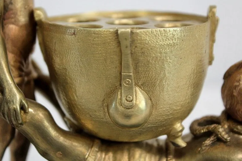 Clearance Pamono Gilded Bronze Depicting Imps Wheelbarrowing, Late 19th Century