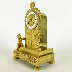 Sale Pamono Gilded Bronze Table Clock, Early 1800s