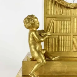 Sale Pamono Gilded Bronze Table Clock, Early 1800s