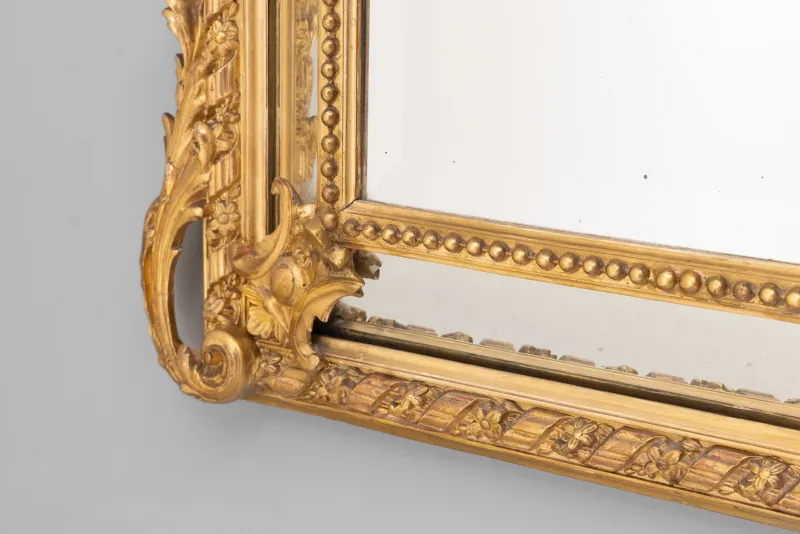 Pamono Gilt Cushion Mirror, 1890s> Mirrors