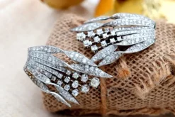 Hot Pamono Gold and Platinum Brooches, Set of 2