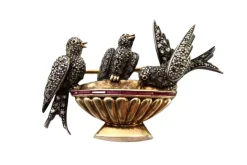 Pamono Gold and Silver Brooch with Birds at the Water Trough, Diamond Chips and Calibrated Rubies> Brooches