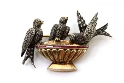 Pamono Gold and Silver Brooch with Birds at the Water Trough, Diamond Chips and Calibrated Rubies> Brooches