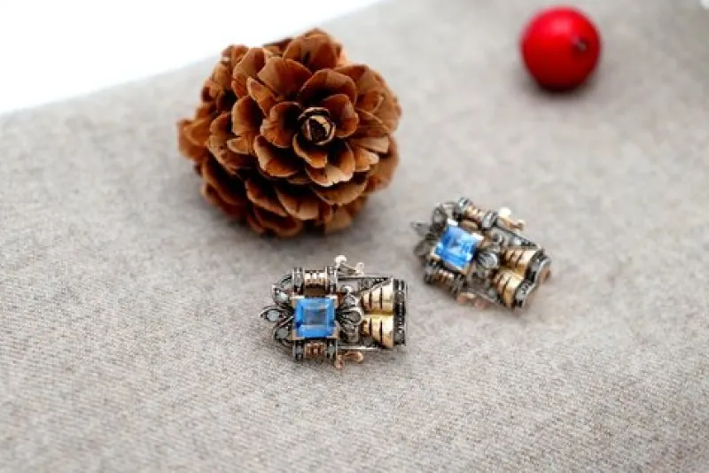 Pamono Gold and Silver Earrings with Cut Diamonds and Synthetic Blue Stones, Set of 2> Earrings