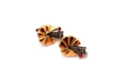 Pamono Gold and Silver Earrings with Relief and Diamond Chips with Garnet Stones, Set of 2><noscript><img width=