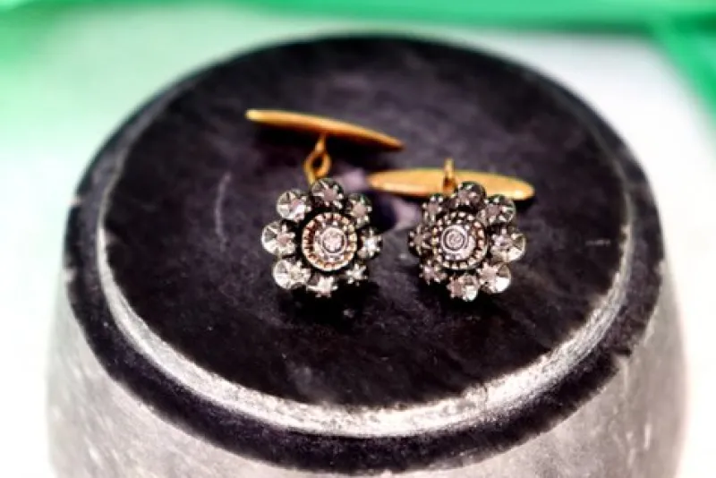 Pamono Gold and Silver Flower Shaped Cufflinks with Diamond Chips, Set of 2> Cufflinks