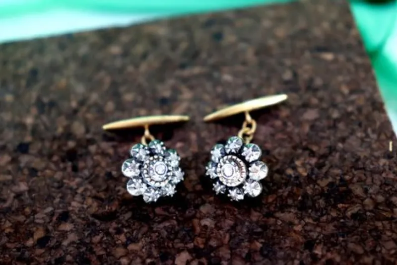 Pamono Gold and Silver Flower Shaped Cufflinks with Diamond Chips, Set of 2> Cufflinks