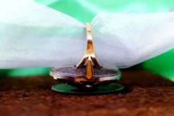 Pamono Gold and Silver Ring with Teardrop and Pear Cut Zirconias><noscript><img width=