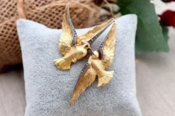 Outlet Pamono Gold Brooch with Two Doves