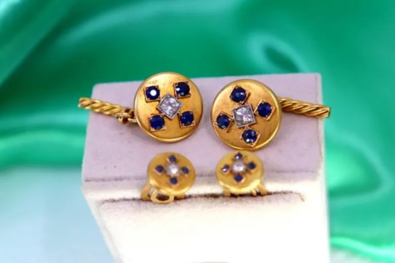 Discount Pamono Gold Cufflinks in Button Shape with Four Synthetic Sapphires, Set of 2