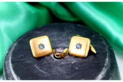 Pamono Gold Cufflinks in Square and Concave Shapes with Blue Zirconia, Set of 2><noscript><img width=