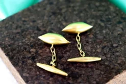 Pamono Gold Cufflinks in the Shape of Closed Leaf, Set of 2><noscript><img width=