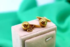 Pamono Gold Cufflinks in the Shape of Footballs, Set of 2> Cufflinks