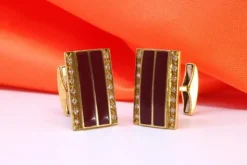 Pamono Gold Cufflinks with Reliefs and Brilliant-Cut Diamonds, Set of 2><noscript><img width=