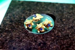 Pamono Gold Cufflinks with Reliefs, Set of 2> Cufflinks