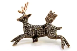Sale Pamono Gold Deer Brooch with Rose-Cut Diamonds and Cupid's Arrow