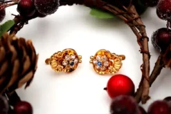 Sale Pamono Gold Earrings with Encrusted Synthetic Stones, Set of 2