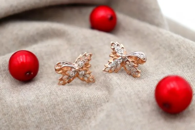 Best Pamono Gold Earrings with Leaf-Shaped Diamond Chips, Set of 2