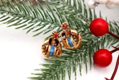 Discount Pamono Gold Earrings with Reliefs and Colored Synthetic Stones Inlaid, Set of 2