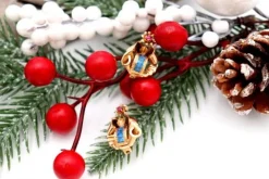 Discount Pamono Gold Earrings with Reliefs and Colored Synthetic Stones Inlaid, Set of 2