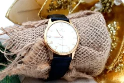 Pamono Gold Hand-Wound Watch from Cyma