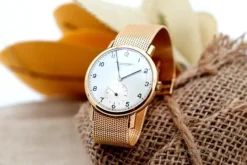 Pamono Gold Wristwatch from IWC> Watches