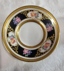 Pamono Gold-Plated Service from L' Ancienne Manufacture Royale de Limoges, France, 1980s, Set of 75><noscript><img width=