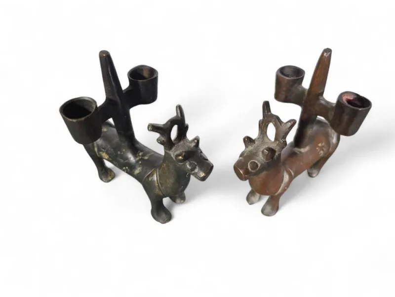 Pamono Gothic Bronze Candlesticks, Germany, 1380s, Set of 2> Candleholders