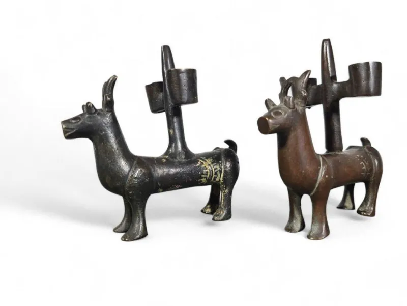 Pamono Gothic Bronze Candlesticks, Germany, 1380s, Set of 2> Candleholders