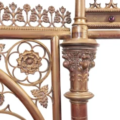 Pamono Gothic-Style Sacred Setting><noscript><img width=