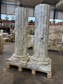 Outlet Pamono Grand Fluted Verde Alpi Marble Columns on Stepped Bases, Set of 2