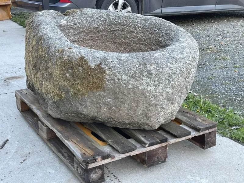 Pamono Granite Trough, 19th Century> Garden Accessories