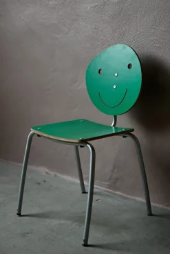 Pamono Green Smiley Childrens Chair by Agatha Ruiz De La Prada for Amat-3><noscript><img width=
