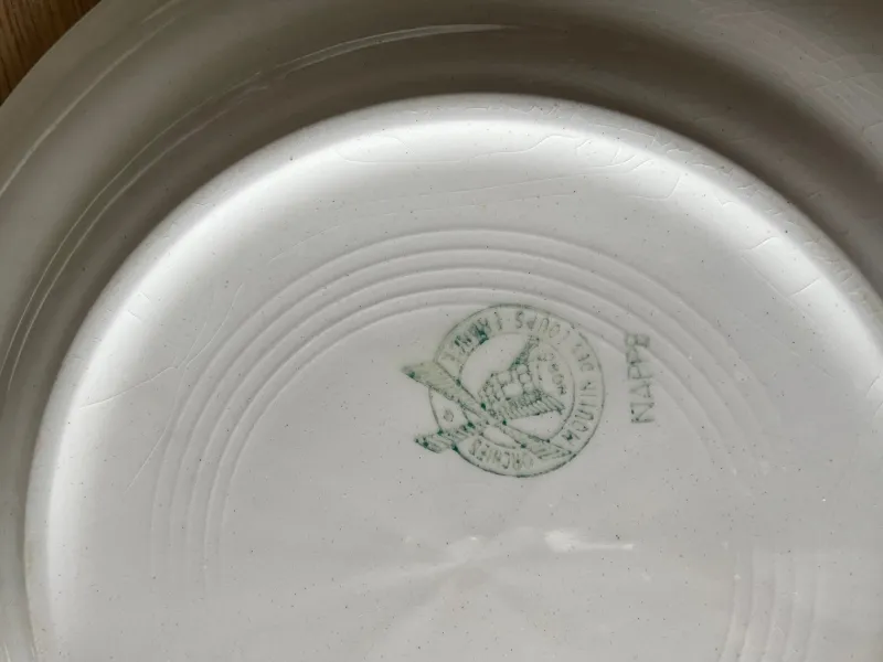 Pamono Green Tablecloth Tableware Set from Moulin des Loups, 1950s, Set of 22