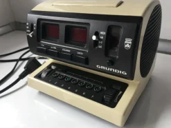 Discount Pamono Grundig Radio, 1960s