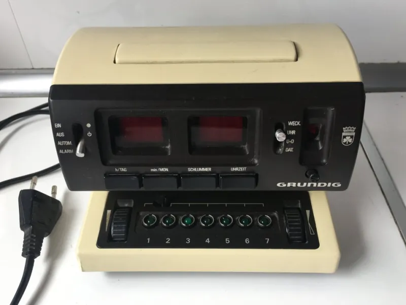 Discount Pamono Grundig Radio, 1960s