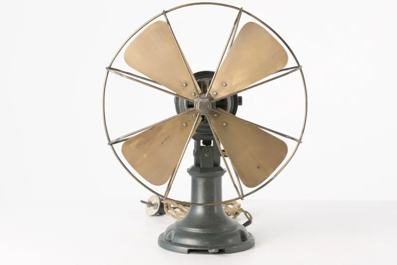 Pamono GU 11 Fork Fan by Prof. Peter Behrens for AEG Berlin, 1909, Germany