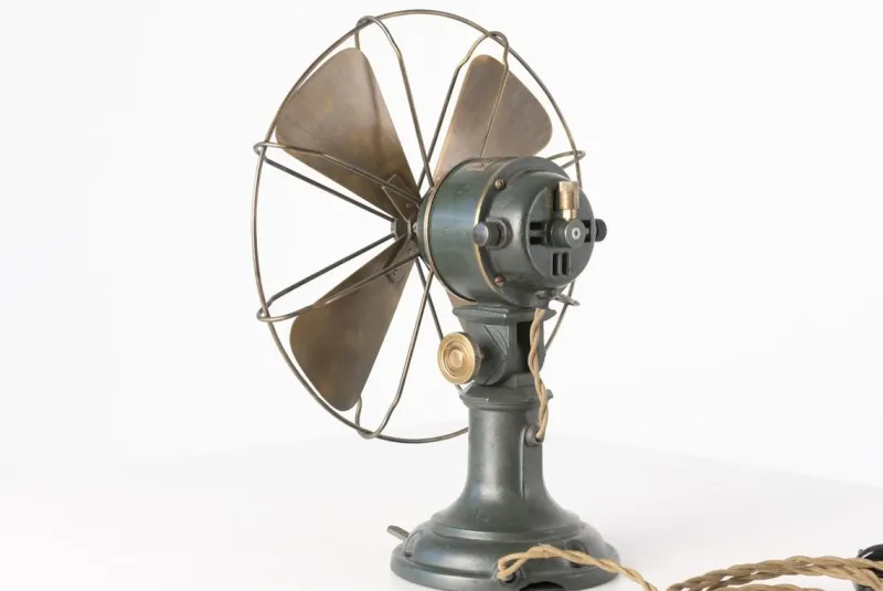 Pamono GU 11 Fork Fan by Prof. Peter Behrens for AEG Berlin, 1909, Germany