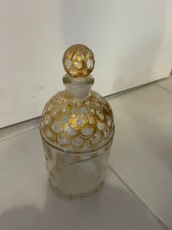 Pamono Guerlain Bottle with Golden Bees><noscript><img width=