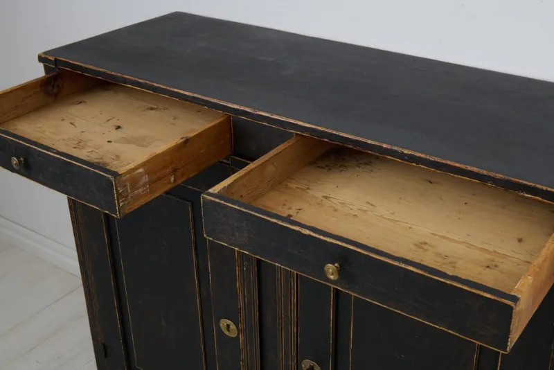 Outlet Pamono Gustavian Swedish Country Sideboard