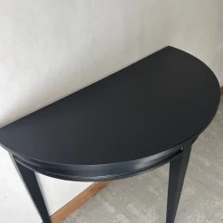 Pamono Half-Moon Console Table in Black Patina><noscript><img width=