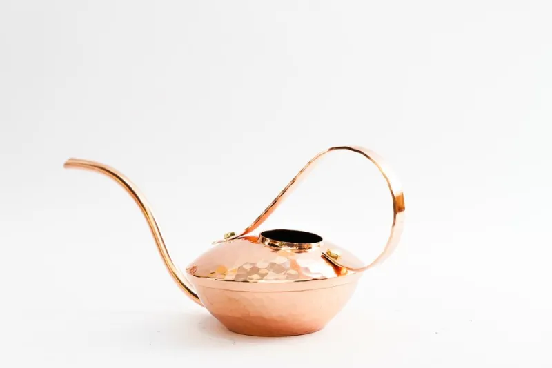 Discount Pamono Hammered Copper Watering Can from VEB Kunstschmiede Neuruppin, Germany, 1960s