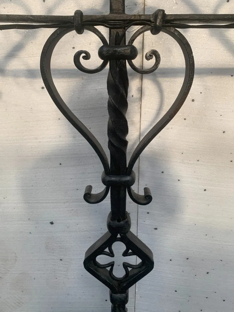 Pamono Hammered Iron Candlestick, 20th Century> Candleholders