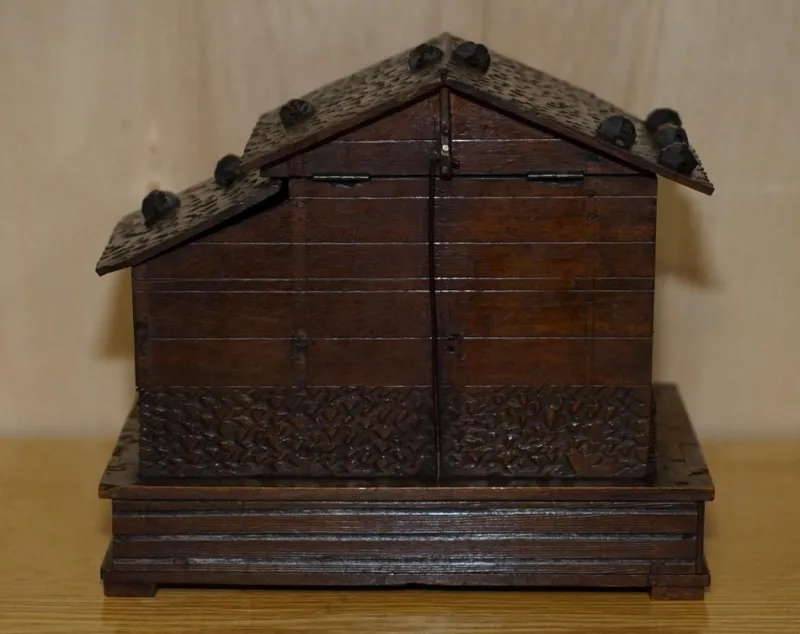 Pamono Hand Carved Black Forest Wood Cigar Box, 1880s> Fireplaces And Mantels