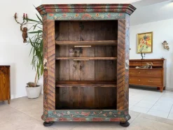 Pamono Hand-Painted Farmers Shelf, Bookcase, Tyrol Farmers Box, Riders Box G2030><noscript><img width=