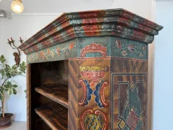 Pamono Hand-Painted Farmers Shelf, Bookcase, Tyrol Farmers Box, Riders Box G2030><noscript><img width=