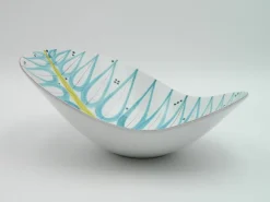 Pamono Hand-Painted Free-Form Faience Bowl by Stig Lindberg for Gustavsberg Sweden, 1960s> Bowls