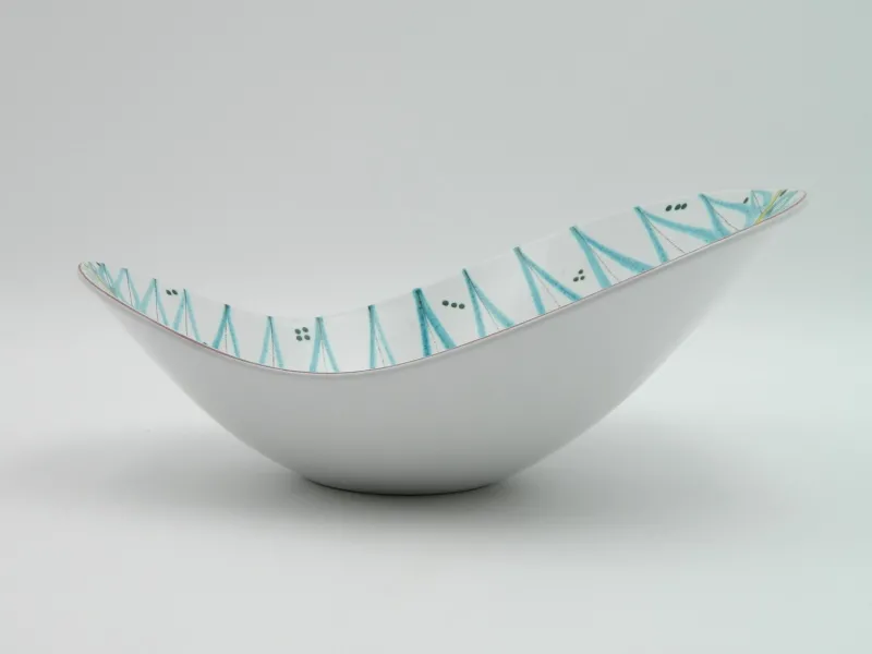 Pamono Hand-Painted Free-Form Faience Bowl by Stig Lindberg for Gustavsberg Sweden, 1960s> Bowls