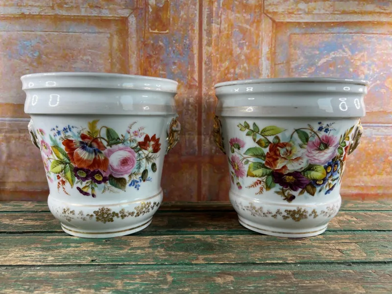 Pamono Hand-Painted Porcelain Jardinieres, Early 1900s, Set of 2> Planters And Jardiniere