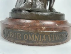 Hot Pamono Hans Muller, Labor Omnia Vincit, 1920s, Bronze & Marble